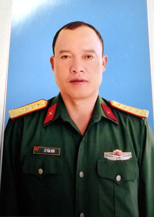 Đại tá lê Văn Sơn