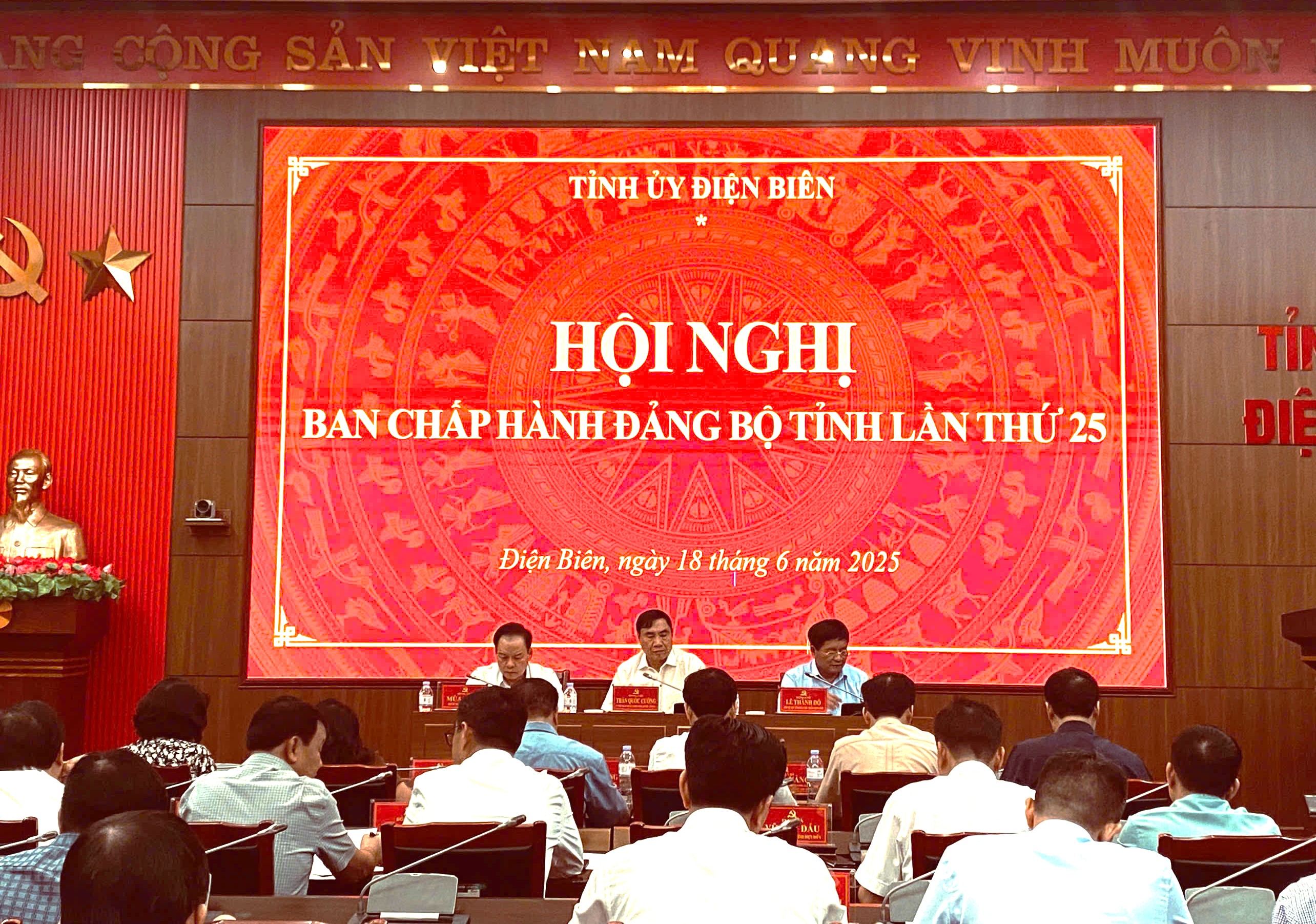 Quang-c-nh-H-i-ngh-18-6-2025.jpg