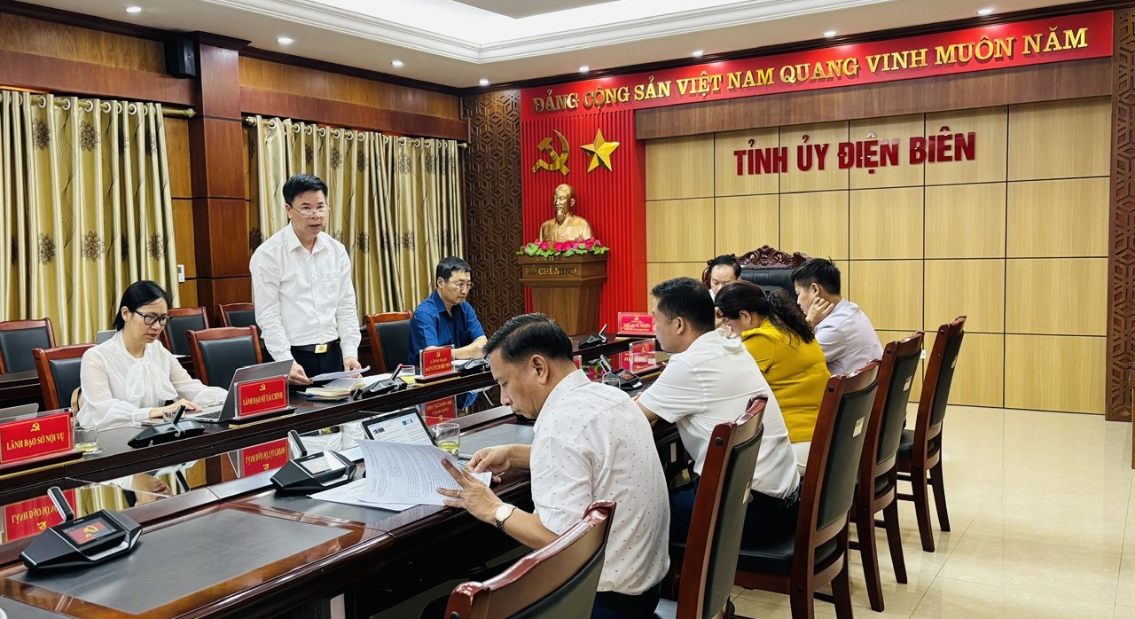 -c-Vu-Xuan-Thuong-phat-bieu-23-7.jpg