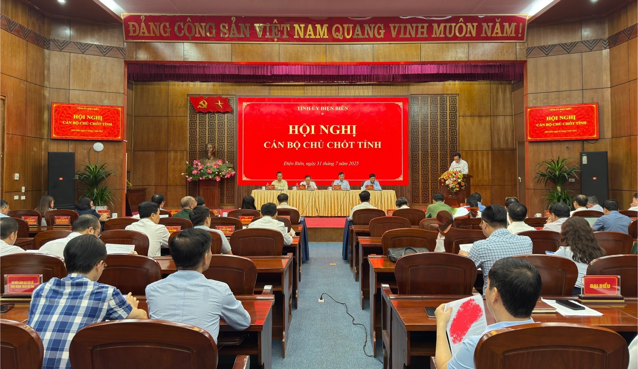 H-i-ngh-c-n-b-ch-ch-t-31-7-2025.jpg